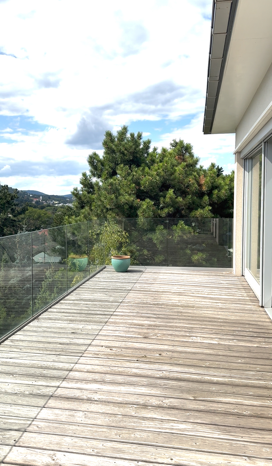 Architektonisches Juwel in Hietzing: Lift, Pool, Sauna und Smart-Home-System