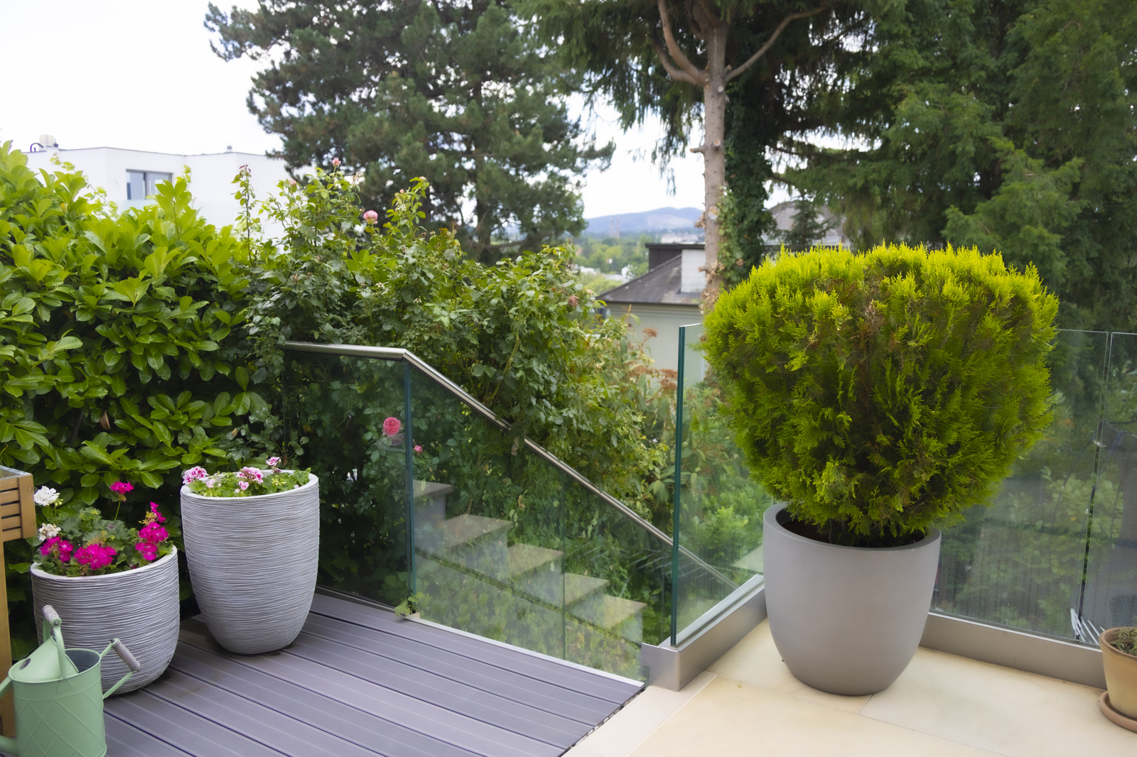 Architektonisches Juwel in Hietzing: Lift, Pool, Sauna und Smart-Home-System