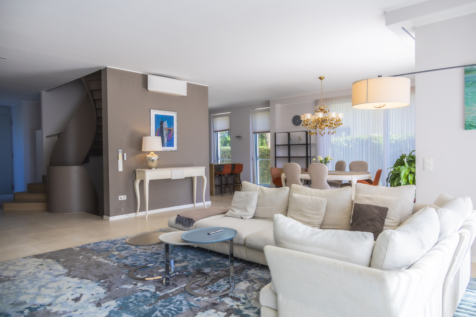 Exklusive Luxusvilla in Hietzing mit Pool, Sauna und privatem Lift – Wohnen auf höchstem Niveau